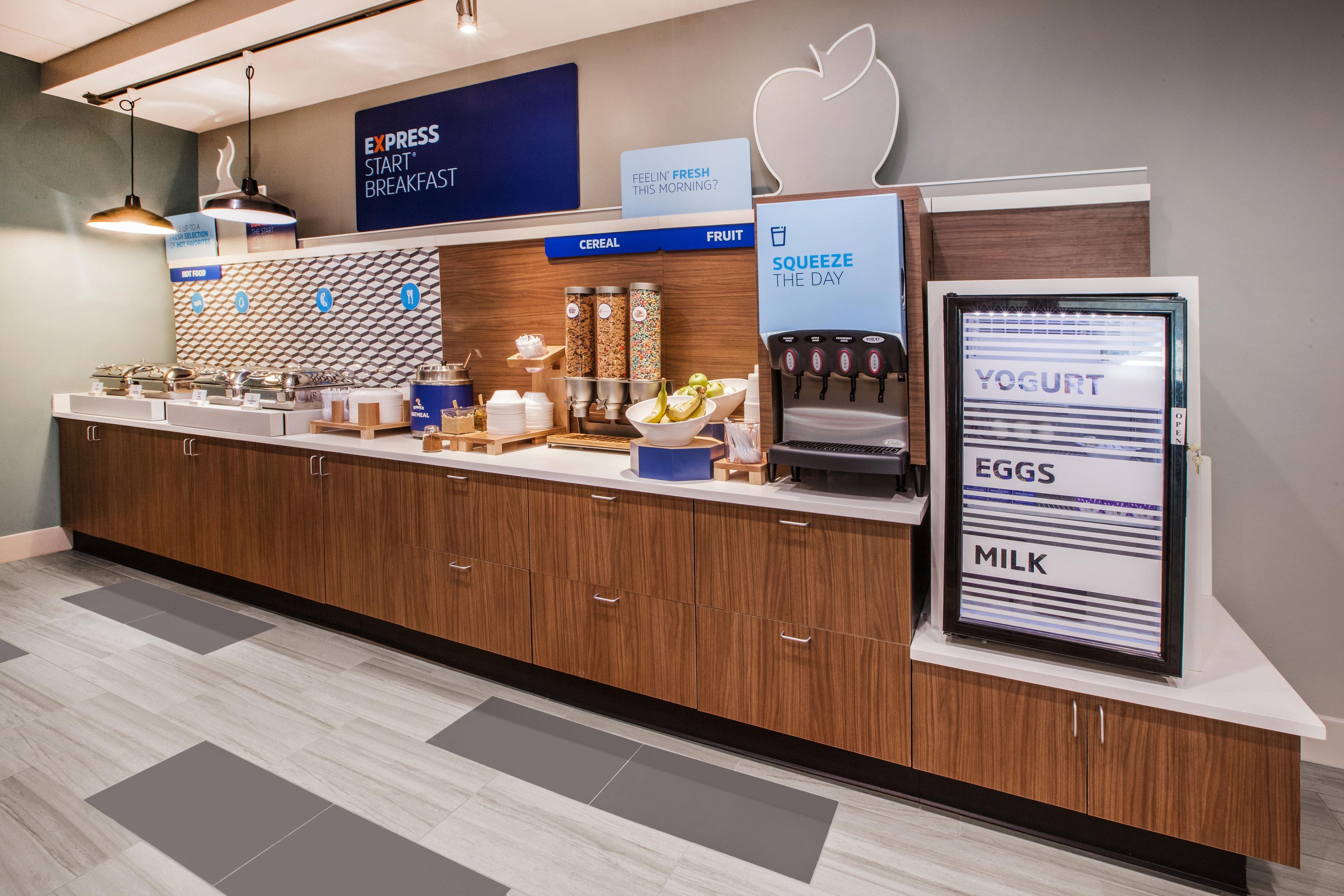 Holiday Inn Express Boston Brockton By Ihg Ngoại thất bức ảnh
