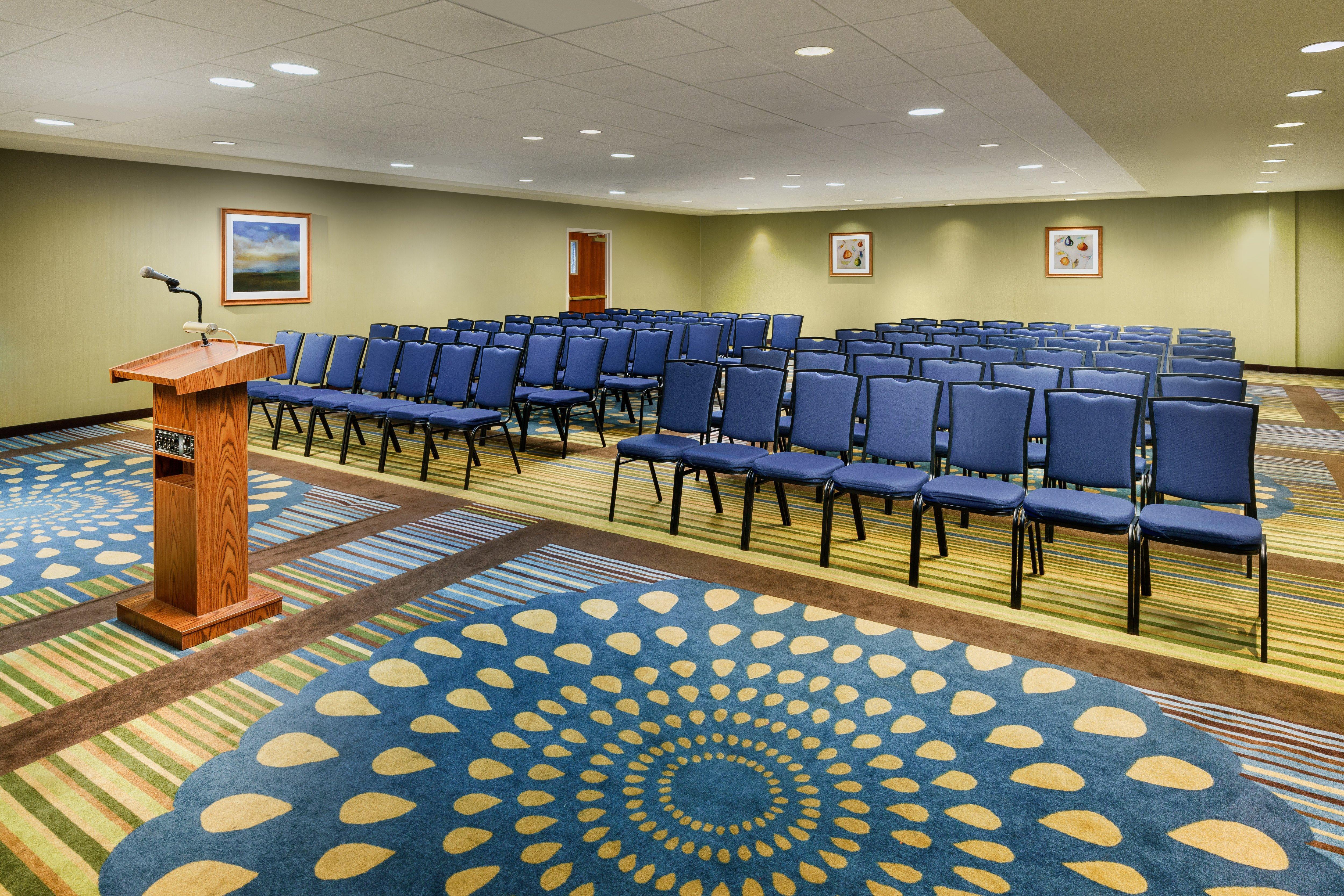 Holiday Inn Express Boston Brockton By Ihg Ngoại thất bức ảnh